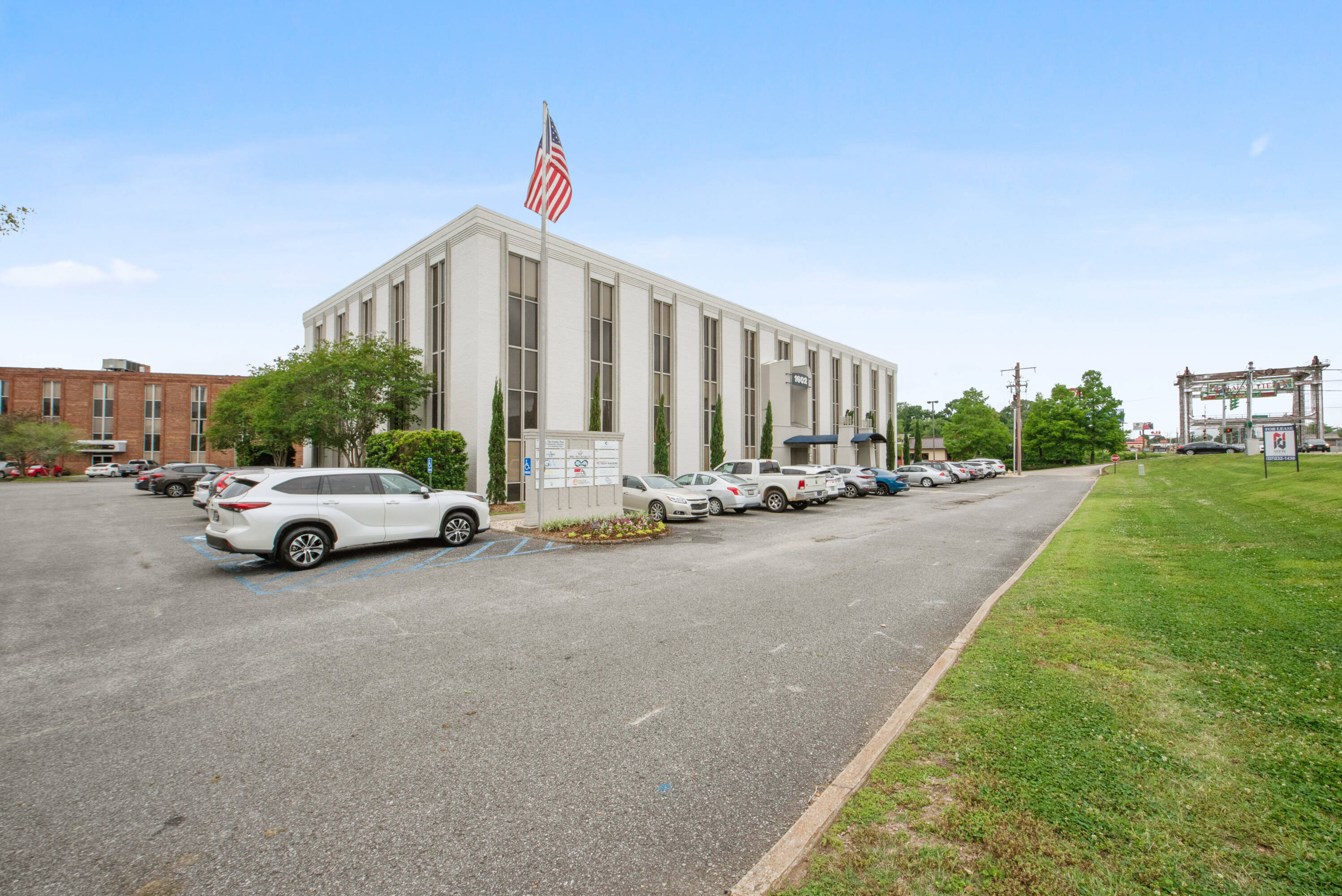 1602 W Pinhook Rd, Lafayette, LA 70508 | Crexi.com