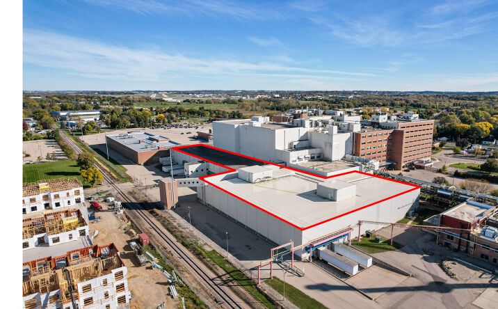 Pictures of Industrial property located at 2012 Commercial Ave, Madison, WI 53704 for lease - image #1