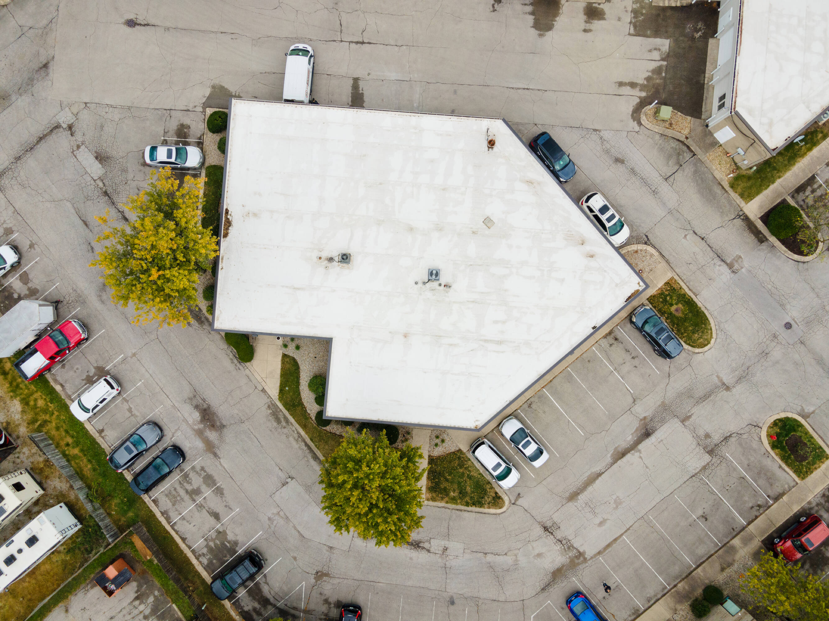 360 Ridge Pointe Dr, Carmel, IN 46032