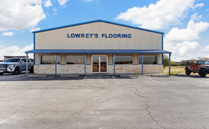 Pictures of Retail, Office, Industrial property located at 6604 Hwy 6, Woodway, TX 76712 for lease - image #1
