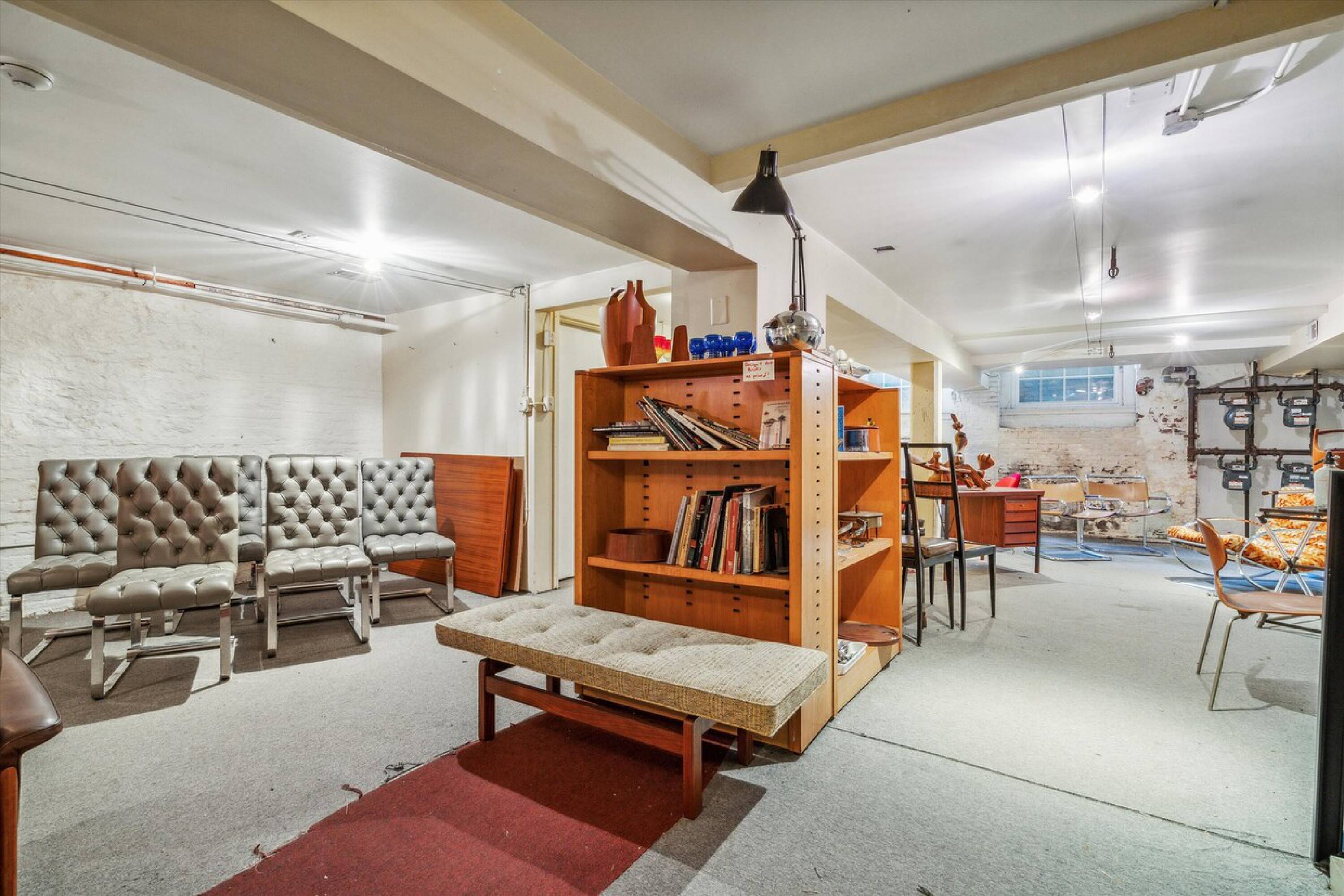 157 N 3rd St, Philadelphia, PA 19106