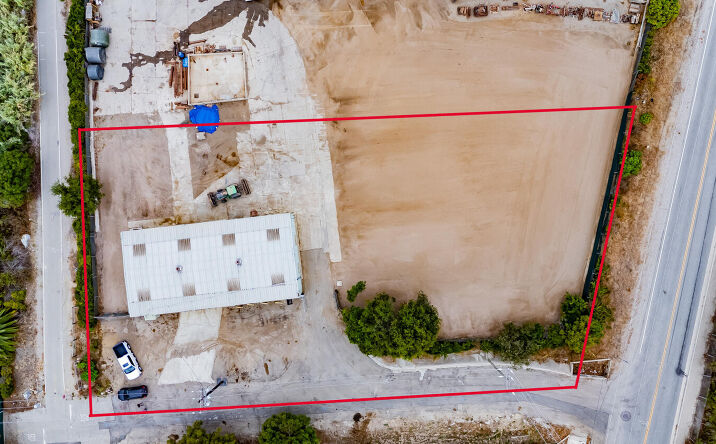 Pictures of Industrial property located at 4285 Crooked Palm Rd, Ventura, CA 93001 for lease - image #1