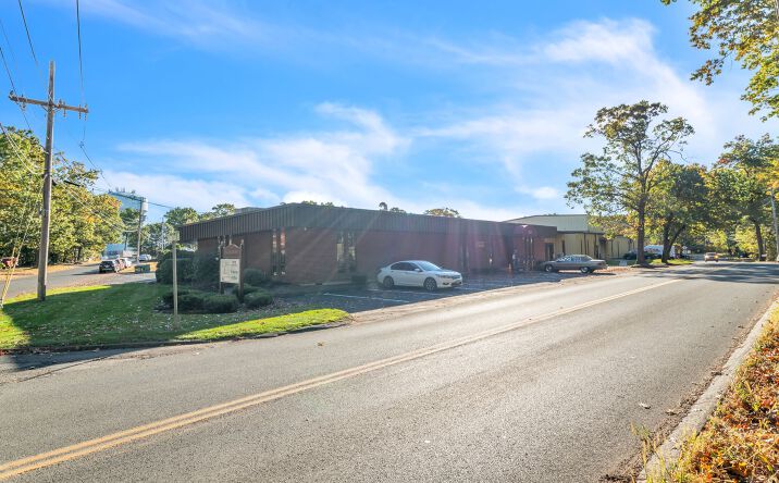 Pictures of Industrial property located at 248 Old Lyman Rd, South Hadley, MA 01075 for sales - image #1