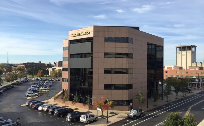 Pictures of Office property located at 100 E Wayne St, South Bend, IN 46601 for lease - image #1