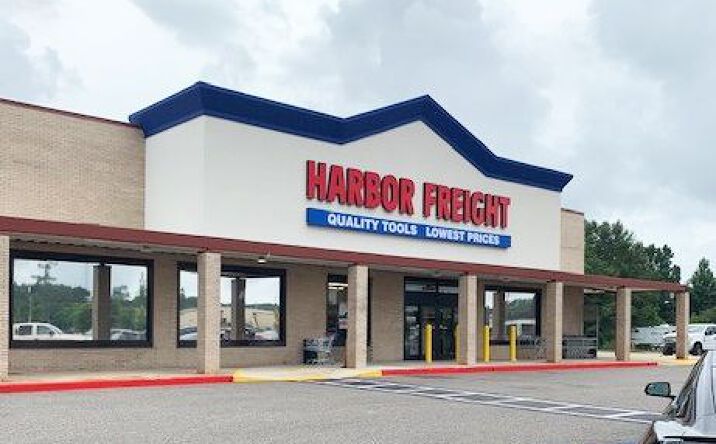 Pictures of Retail property located at 781 South Highway 43, Picayune, MS 39466 for lease - image #1