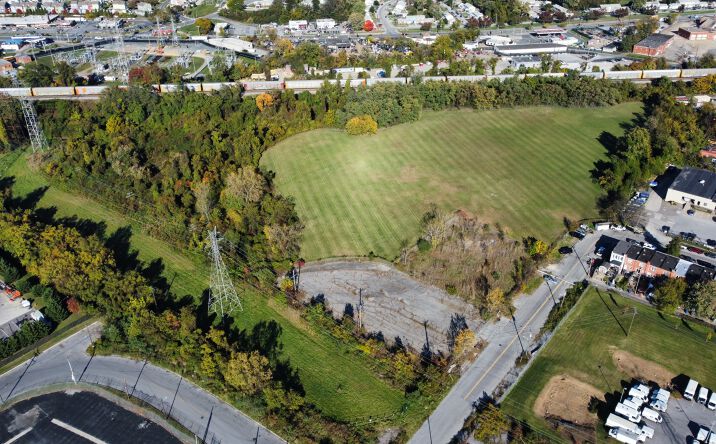 Pictures of Land property located at 4120 E Chase St, Baltimore, MD 21205 for lease - image #1