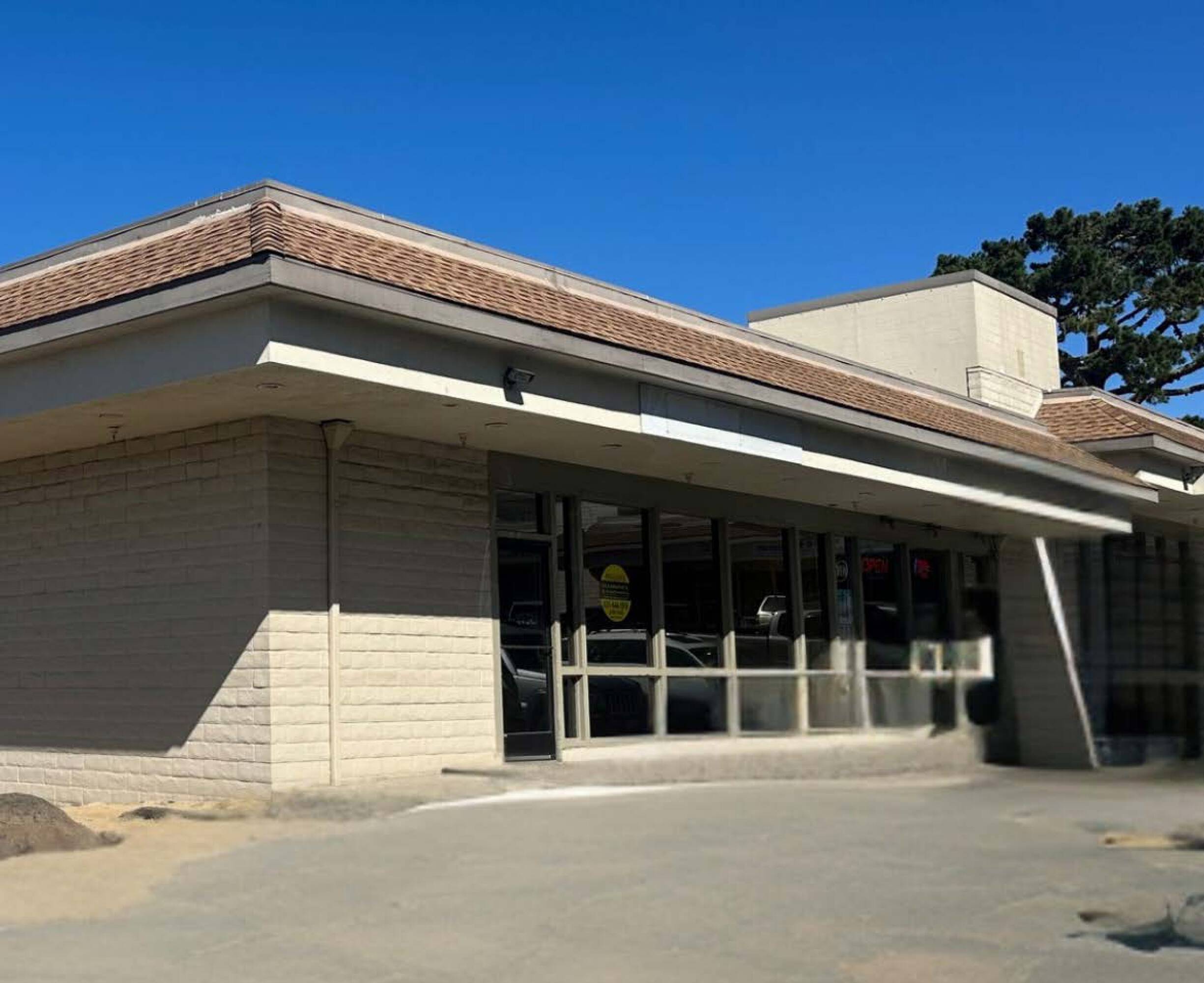 1219 Forest Ave, Pacific Grove, CA 93950