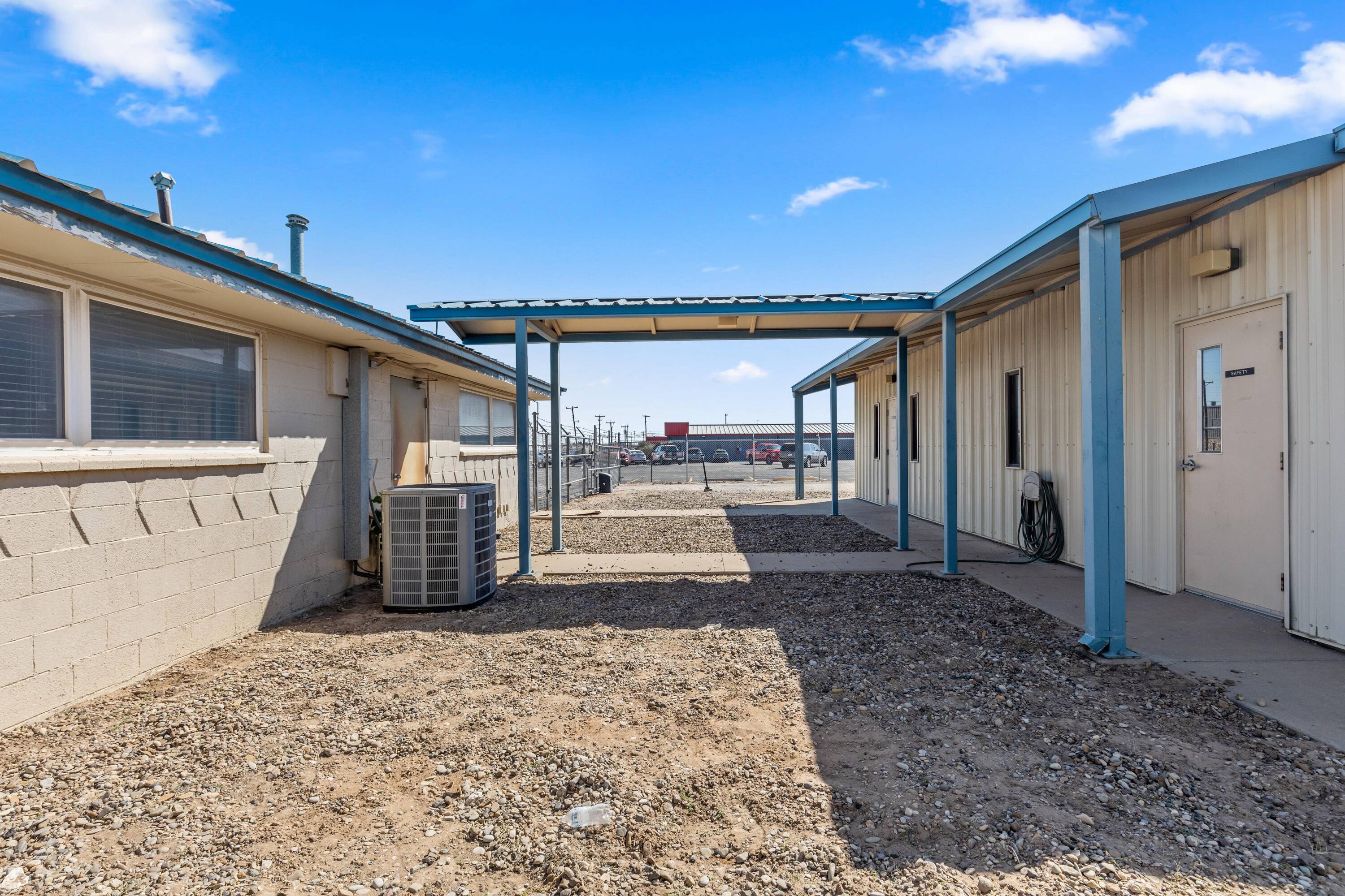 1102 S Grandview Ave, Odessa, TX 79761