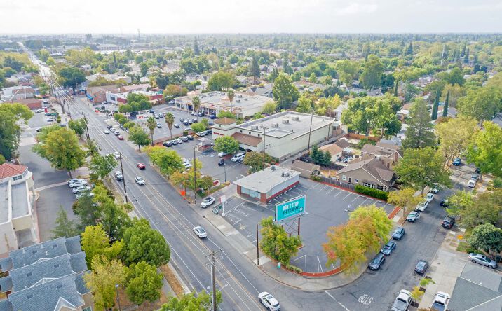 Pictures of Retail, Restaurant property located at 4900, 4920 & 4922 Folsom, Sacramento, UT 95819 for lease - image #1