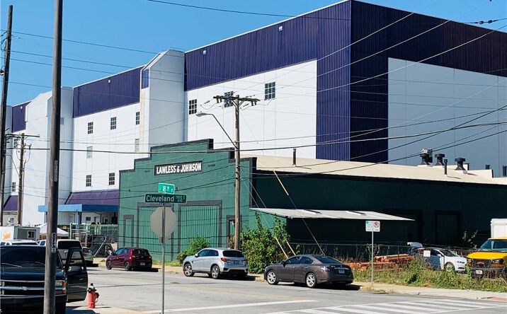 Pictures of Industrial property located at 3722 E 18th Street, Kansas City, MO 64127 for lease - image #1