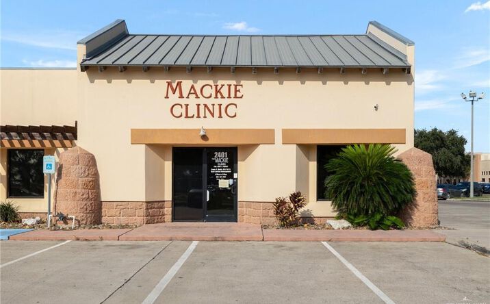 Pictures of Land property located at 2401 Cornerstone Boulevard, Edinburg, TX 78539 for lease - image #1