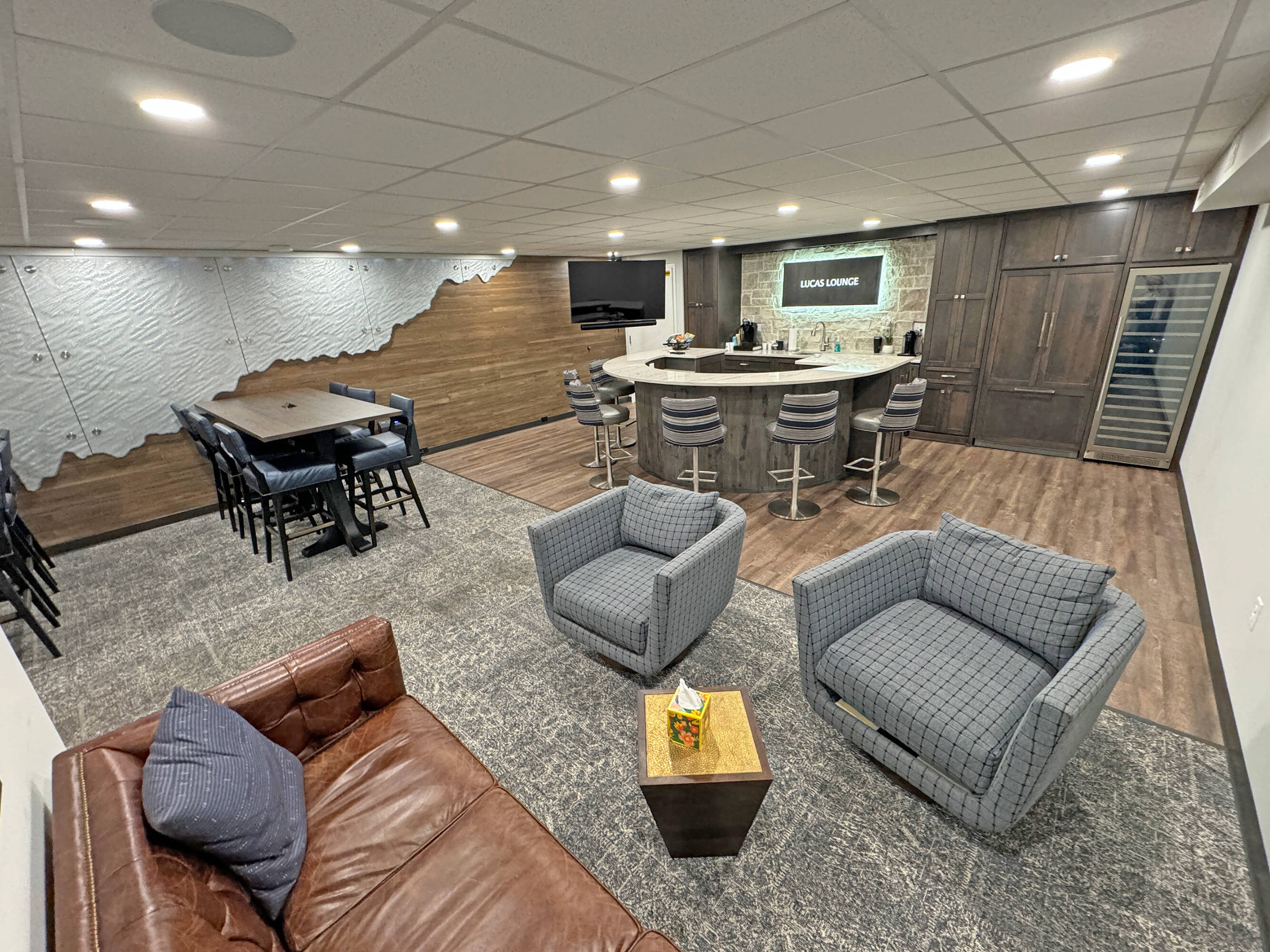 444 2nd St, Excelsior, MN 55331