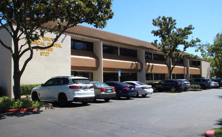 Pictures of Office property located at 9727 Elk Grove Florin Rd, Elk Grove, CA 95624 for lease - image #1