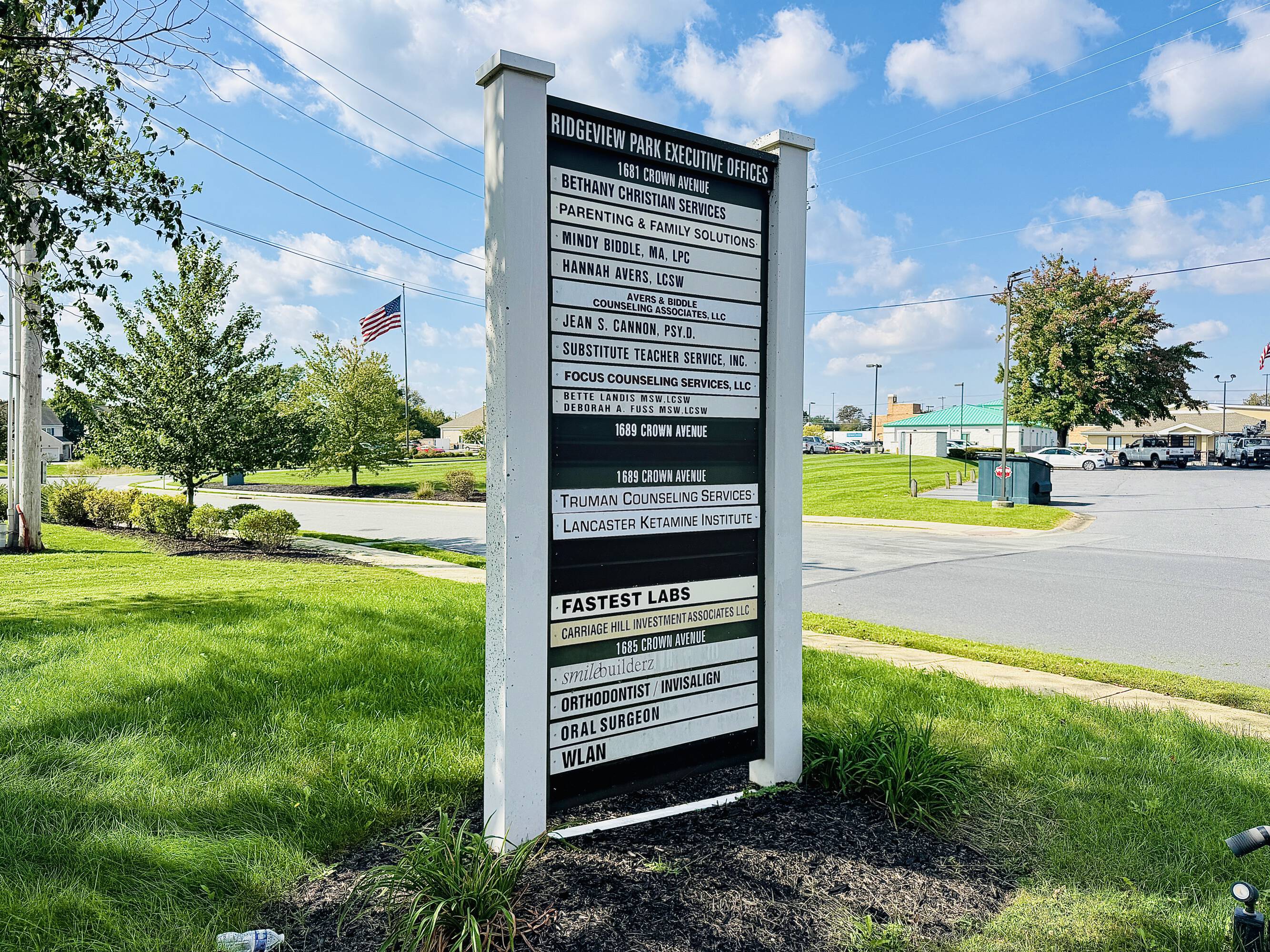 1681 Crown Ave, Lancaster, PA 17601