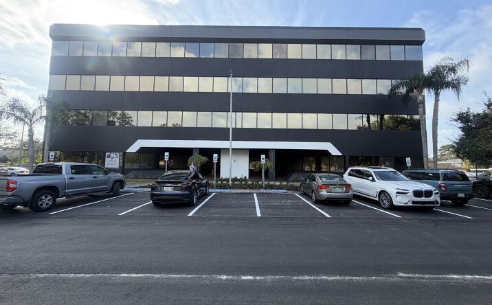 Pictures of Office property located at 6698 68th Ave N, Pinellas Park, FL 33781 for lease - image #1