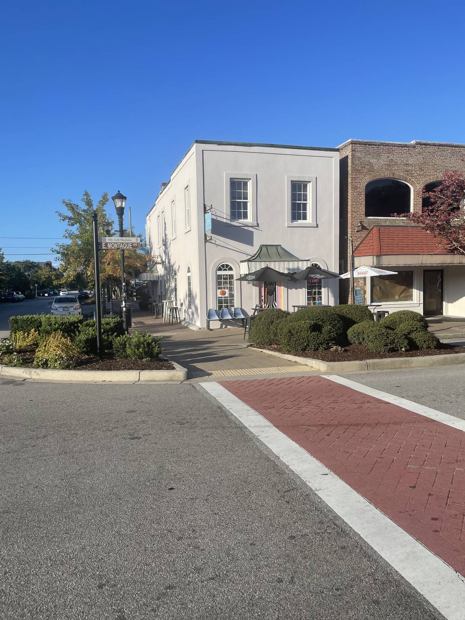 1044 E Montague Ave, North Charleston, SC 29405