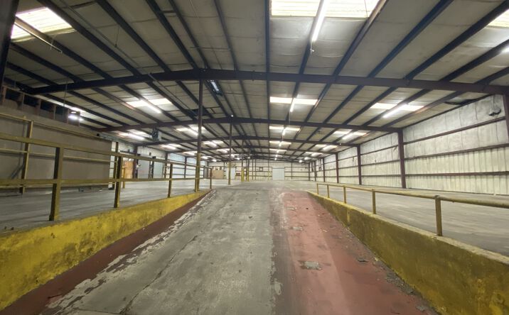 Pictures of Industrial property located at 410 Washington St, Cantonment, FL 32533 for lease - image #1