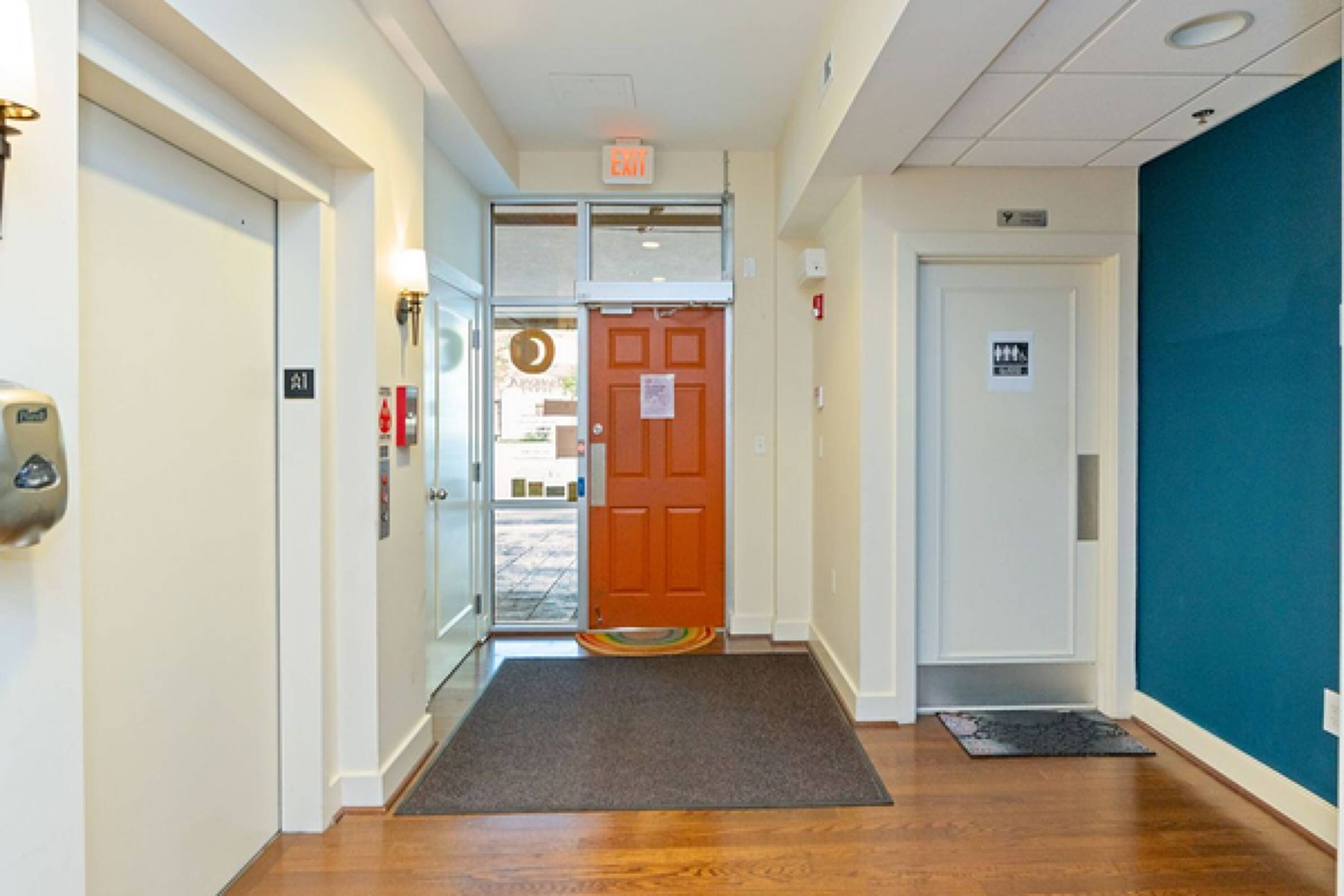 633 Baxter Ave, Louisville, KY 40204