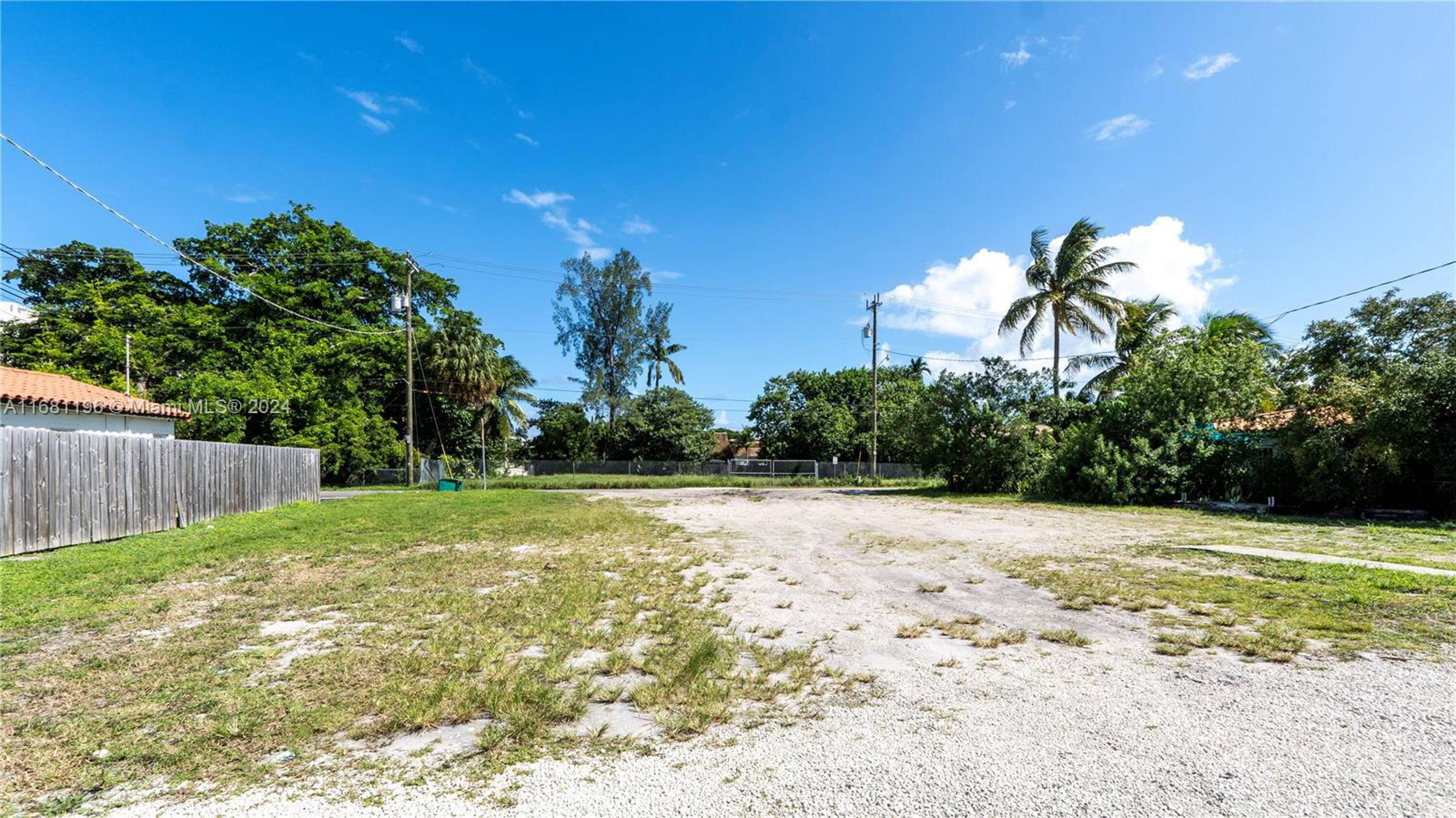 13 S Federal Hwy, Dania Beach, FL 33004