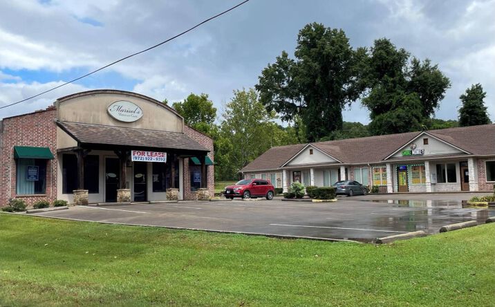 Pictures of Retail property located at 324 W Main St, Hallsville, TX 75650 for lease - image #1
