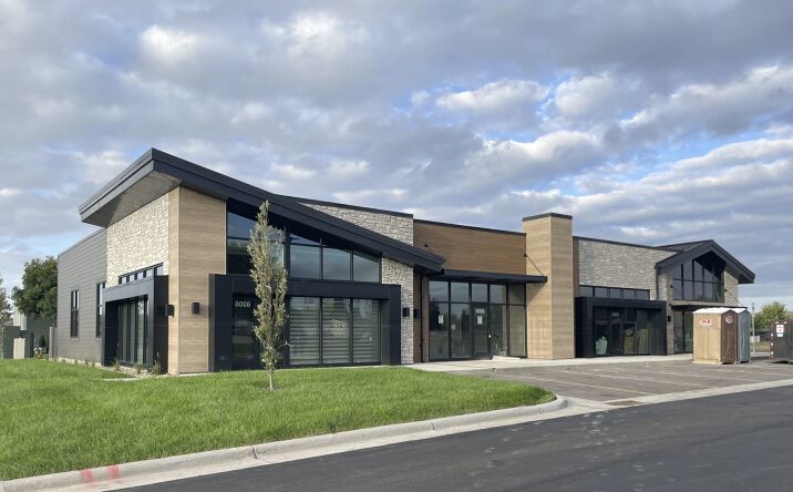 Pictures of Retail, Office property located at 8000 W 41st St, Sioux Falls, SD 57106 for lease - image #1