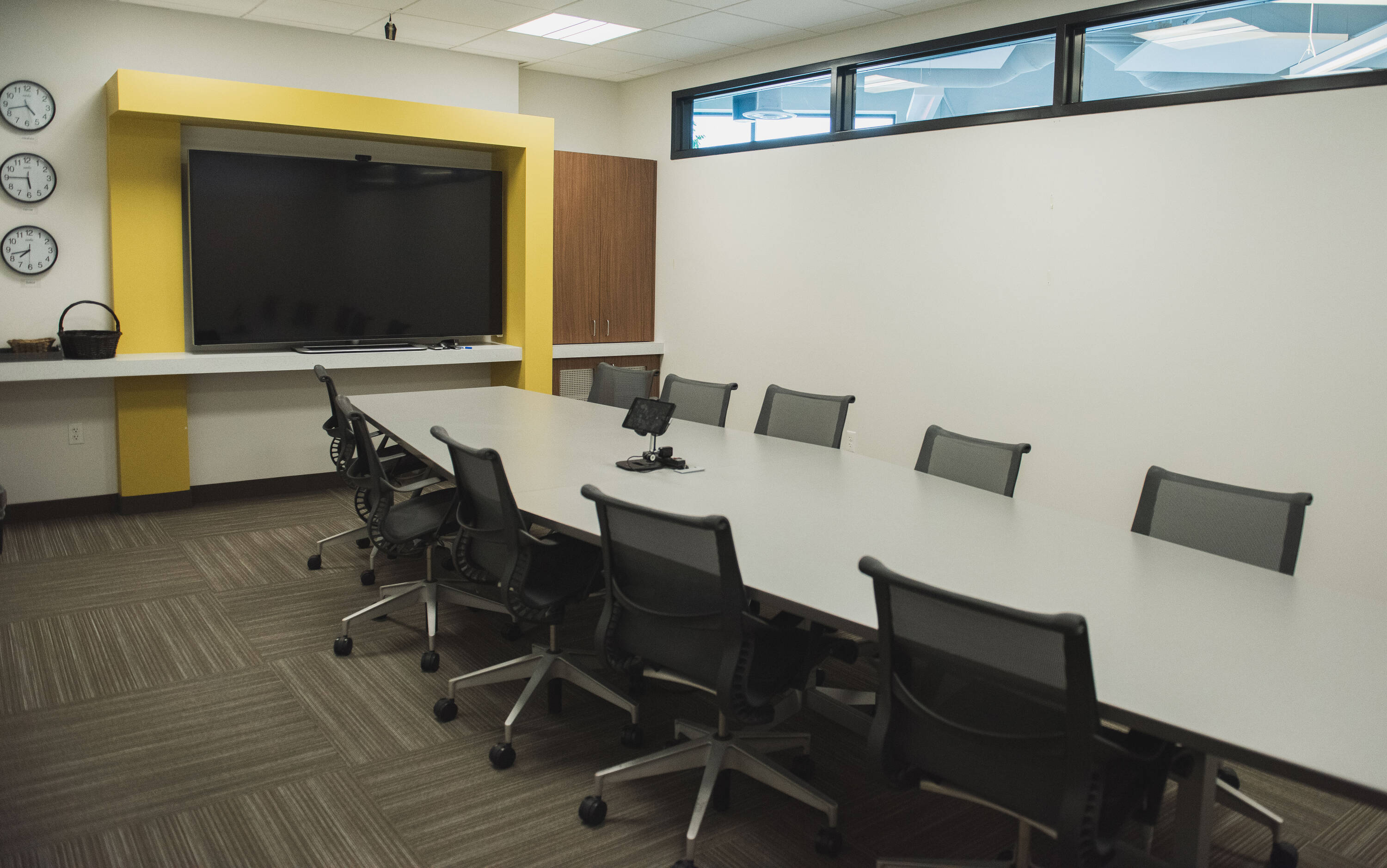 1 W Main St, Medford, OR 97501