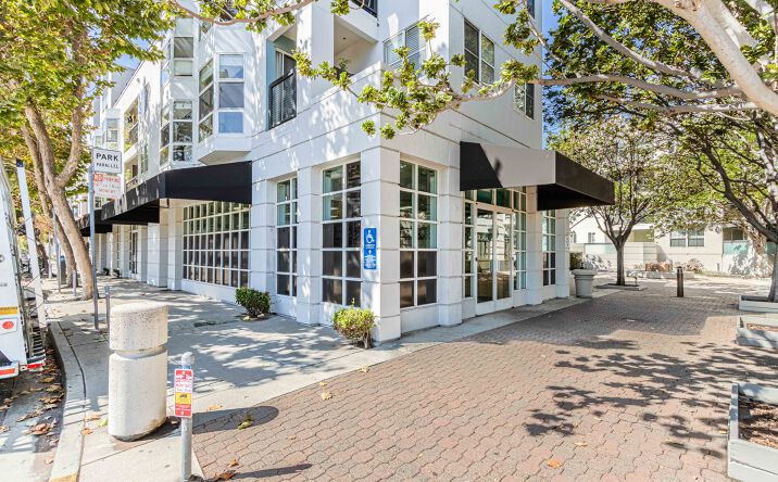 Pictures of Retail property located at 120 Brannan Street, San Francisco, CA 94107 for lease - image #1