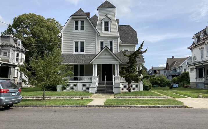 Pictures of Office property located at 75 Granite St, New London, CT 06320 for lease - image #1