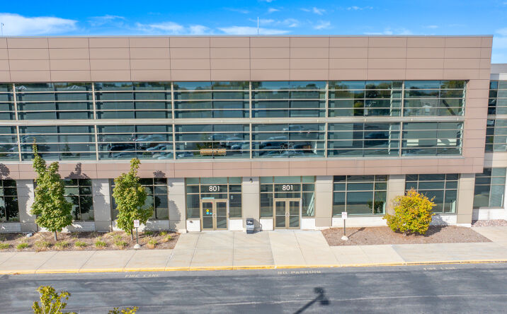 Pictures of Office property located at 801 S 60th St, West Allis, WI 53214 for lease - image #1