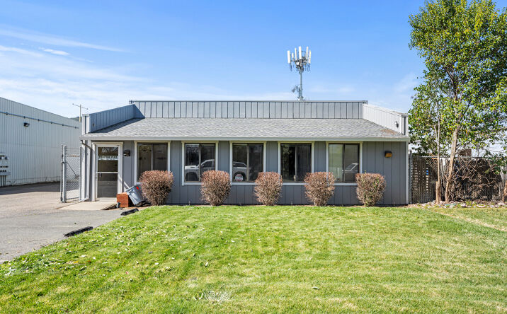 Pictures of Industrial property located at 2020 Industry Rd, Ukiah, CA 95482 for lease - image #1