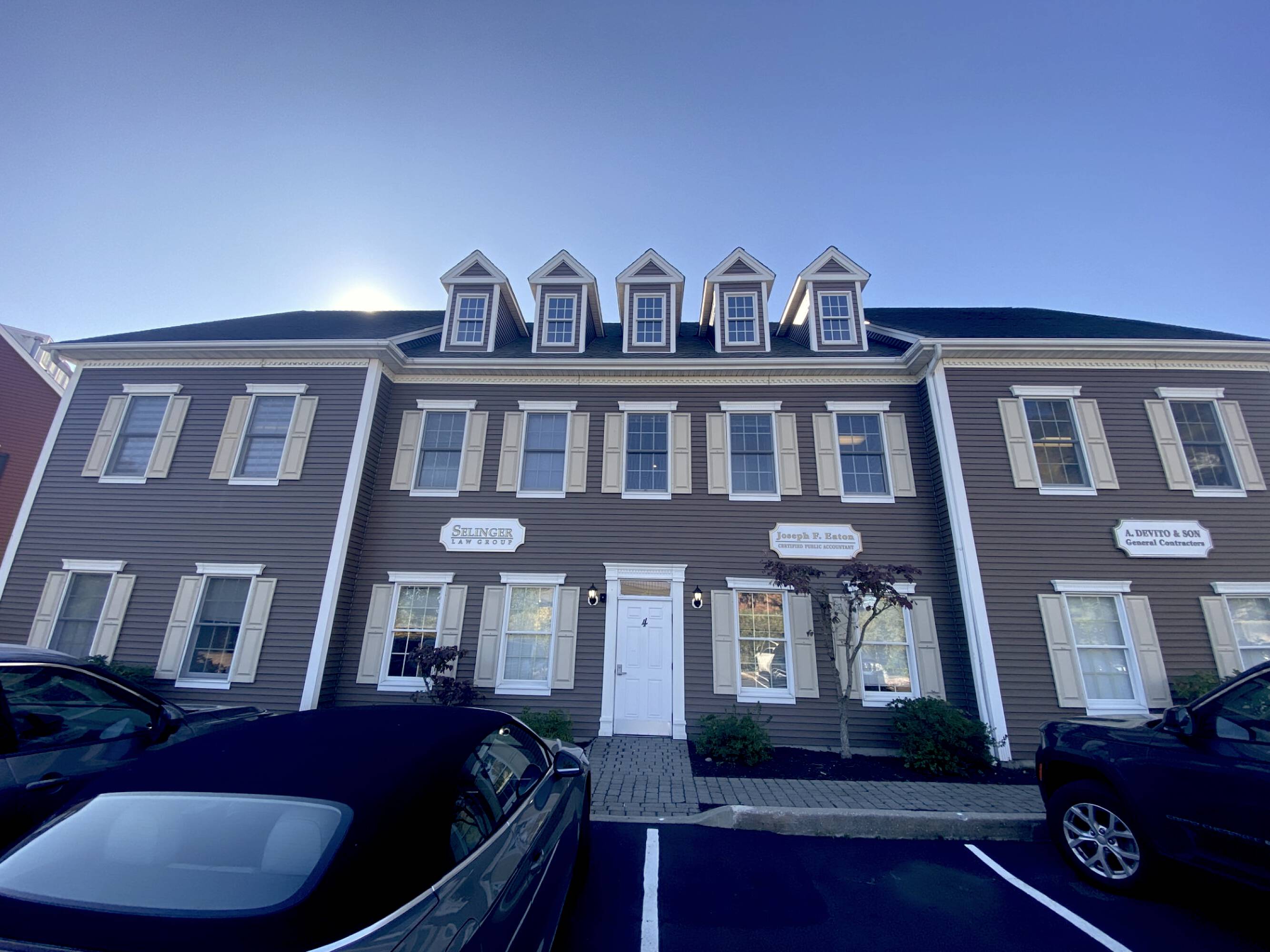 334 Underhill Ave, Yorktown Heights, NY 10598