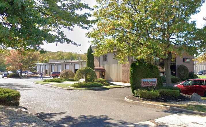 Pictures of Industrial property located at 1305 Industrial Hwy, Cinnaminson, NJ 08077 for sales - image #1