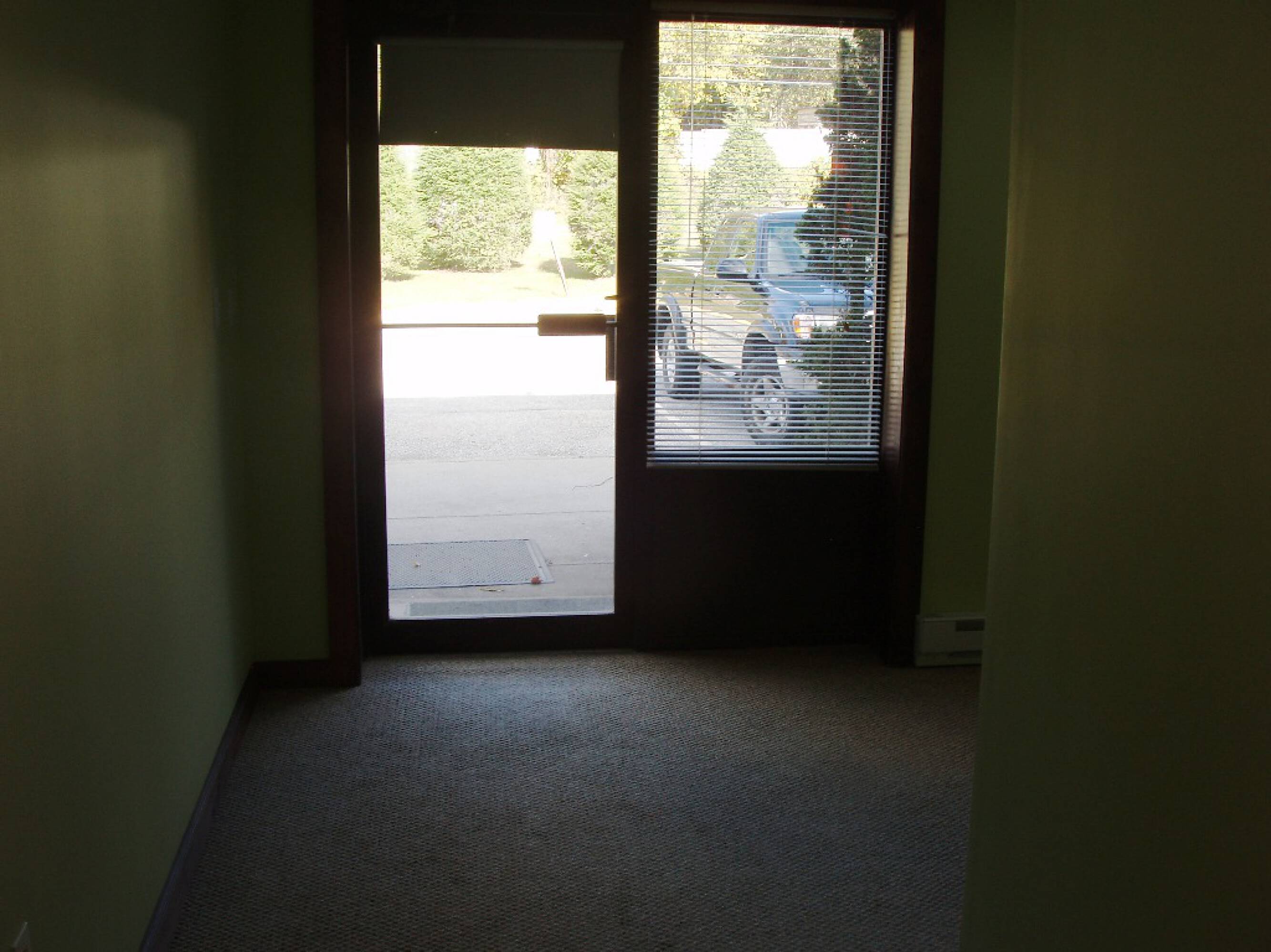 1068 Hartford Turnpike, Waterford, CT 06385