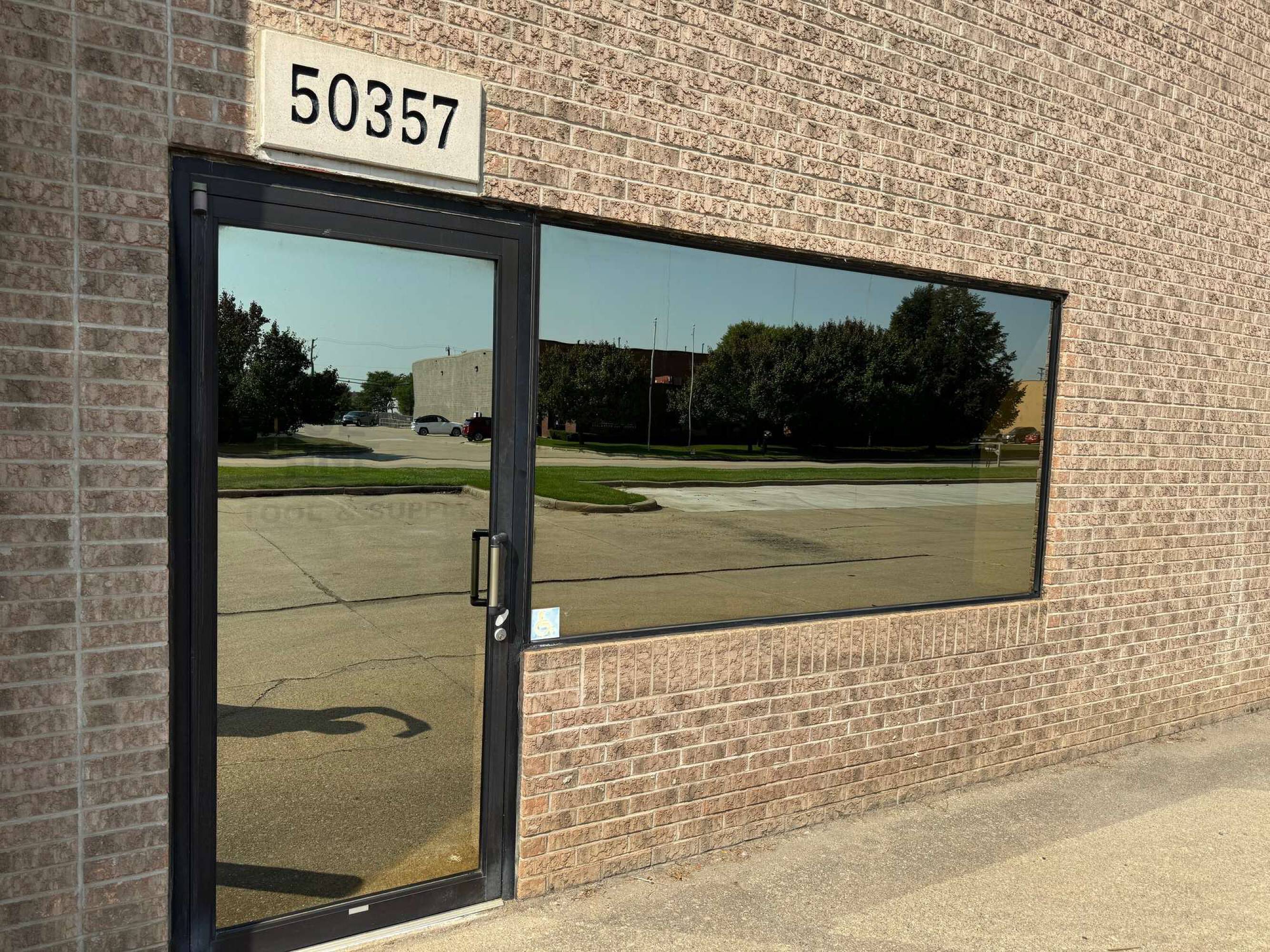 50373 Rizzo Dr, Utica, MI 48315