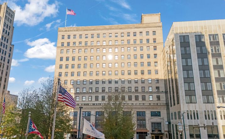 Pictures of Office property located at 6 W Federal St, Youngstown, OH 44503 for lease - image #1
