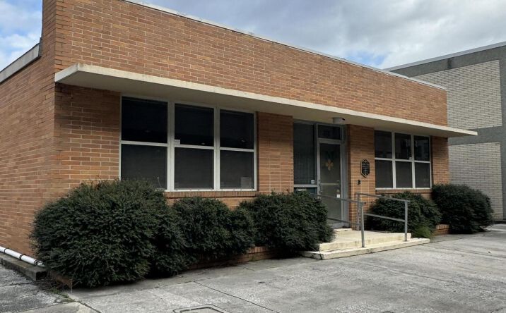 Pictures of Office, Retail property located at 221 E ADAMS Street, Jacksonville, FL 32202 for lease - image #1