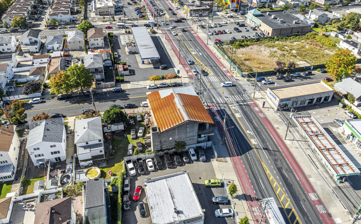 Pictures of Retail, Office, Land property located at 2120 Hylan Blvd, Staten Island, NY 10306 for lease - image #1