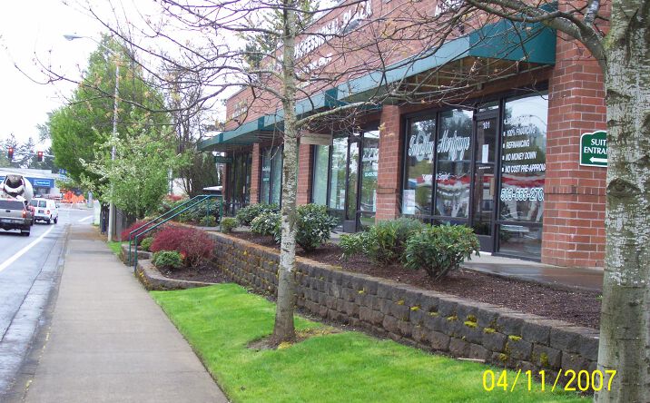 Pictures of Office property located at 418 S Beavercreek Rd, Oregon City, OR 97045 for lease - image #1