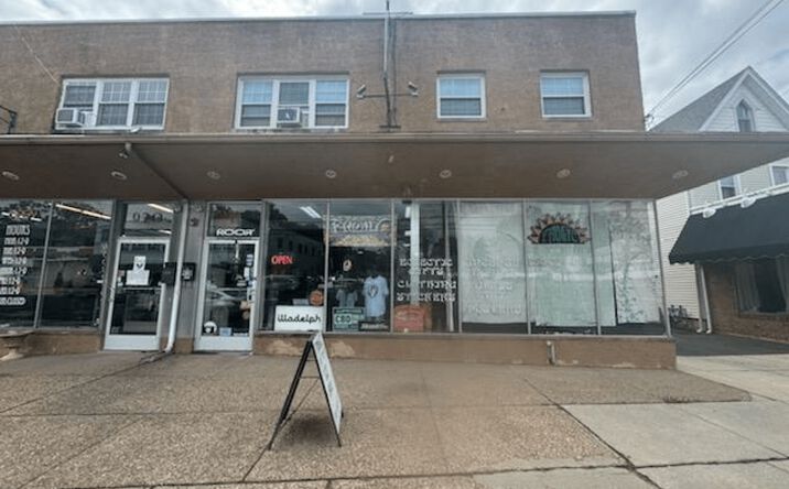 Pictures of Retail property located at 918 White Horse Pike, Oaklyn, NJ 08107 for lease - image #1