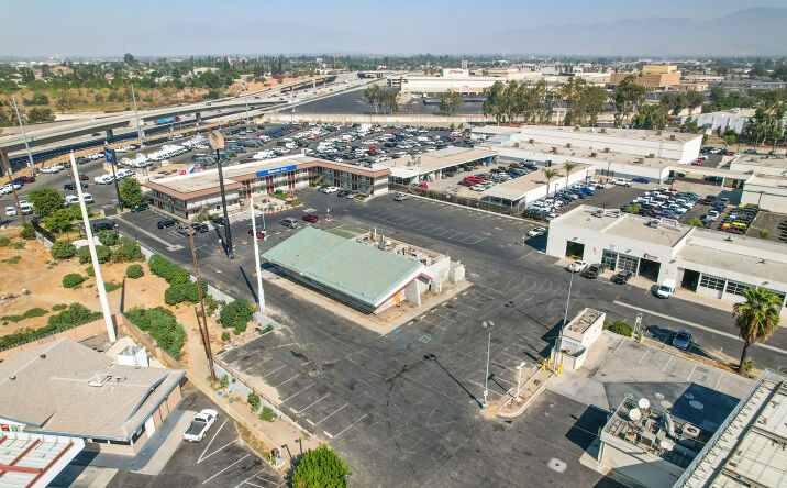 Pictures of Retail, Restaurant property located at 510 W Orange Show Rd, San Bernardino, CA 92408 for lease - image #1