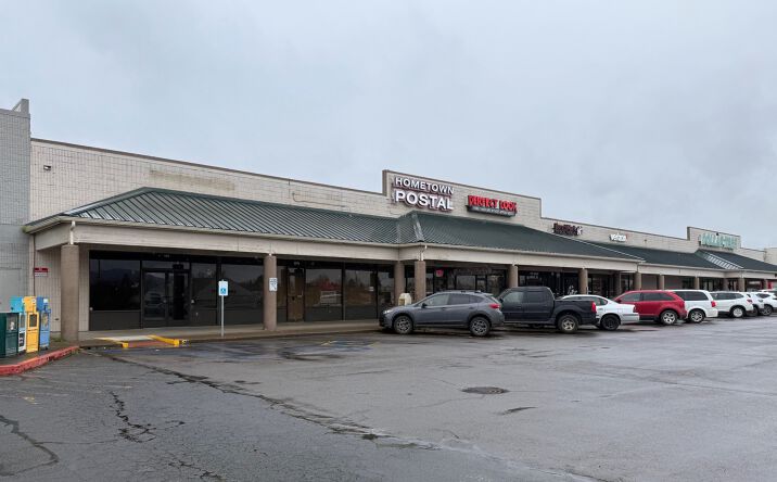 Pictures of Retail property located at 170 W Ellendale Ave, Dallas, OR 97338 for lease - image #1