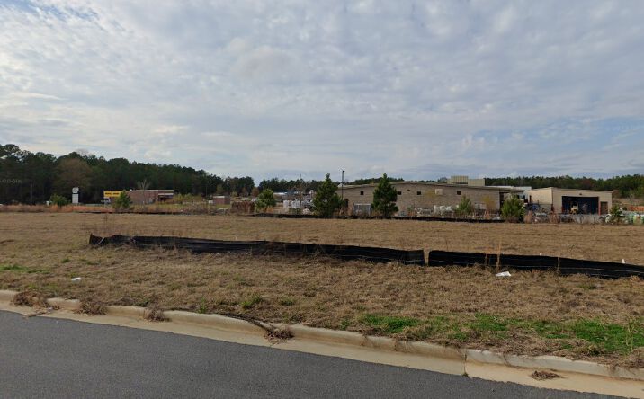 Pictures of Retail property located at 7465 Blackmon Rd, Columbus, GA 31909 for lease - image #1