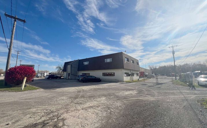 Pictures of Industrial property located at 6041 Benore Rd, Toledo, OH 43612 for lease - image #1