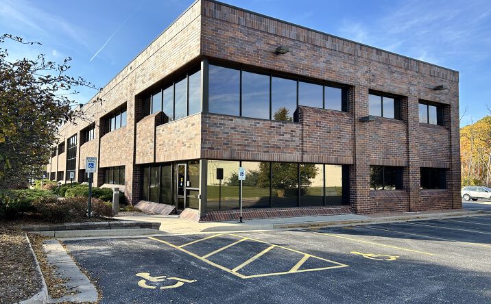 Pictures of Office property located at W239 N1812 Rockwood Dr, Waukesha, WI 53188 for lease - image #1