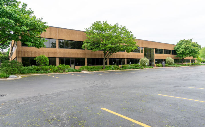 Pictures of Office property located at 2607 N Grandview Blvd, Waukesha, WI 53188 for lease - image #1