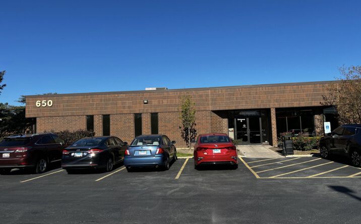 Pictures of Office property located at 650 E Devon Ave, Itasca, IL 60143 for lease - image #1