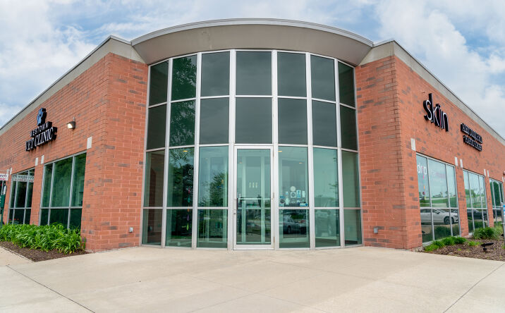 Pictures of Retail, Office, Special Purpose property located at 21675 E Moreland Blvd, Waukesha, WI 53186 for lease - image #1