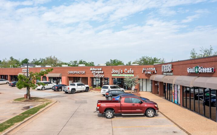 Pictures of Retail property located at 12325 N May Ave, Oklahoma City, OK 73120 for lease - image #1