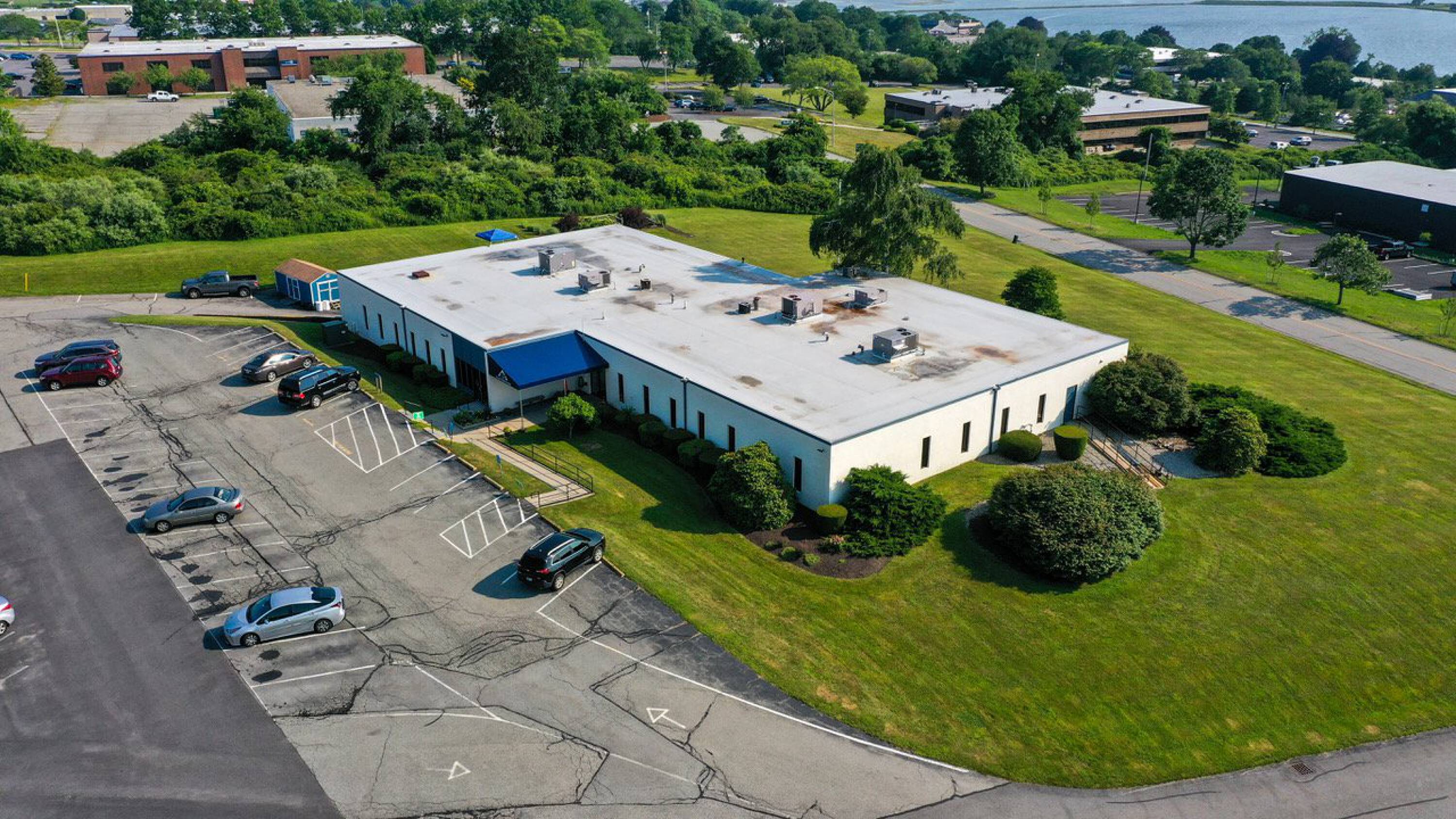 127 Johnny Cake Hill, Middletown, RI 02842