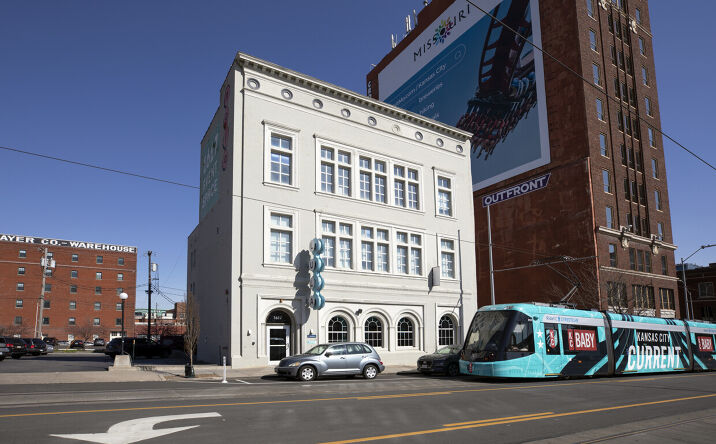 Pictures of Office property located at 1617 Main St, Kansas City, MO 64108 for lease - image #1